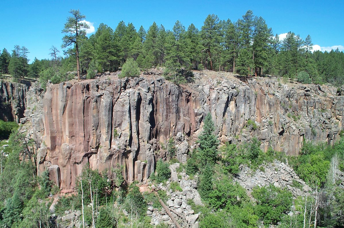 2004 July Paradise Forks Prow Area Pan 2