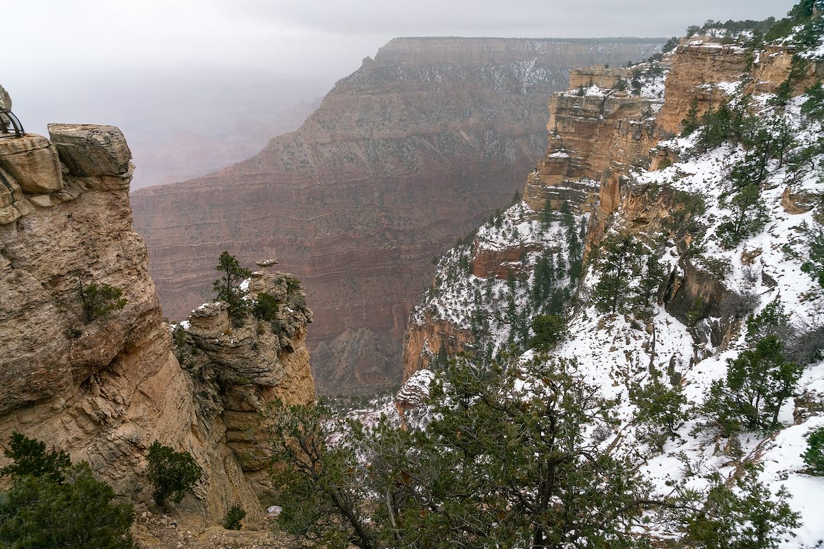 2018 December Snow and Storm at Mather Point