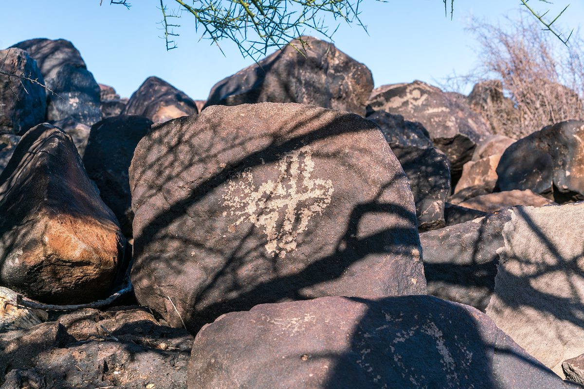 2018 May Inscription Hill Petroglyphs-15