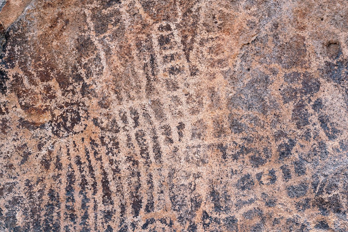2019 August Picacho Mountain Petroglyphs 02