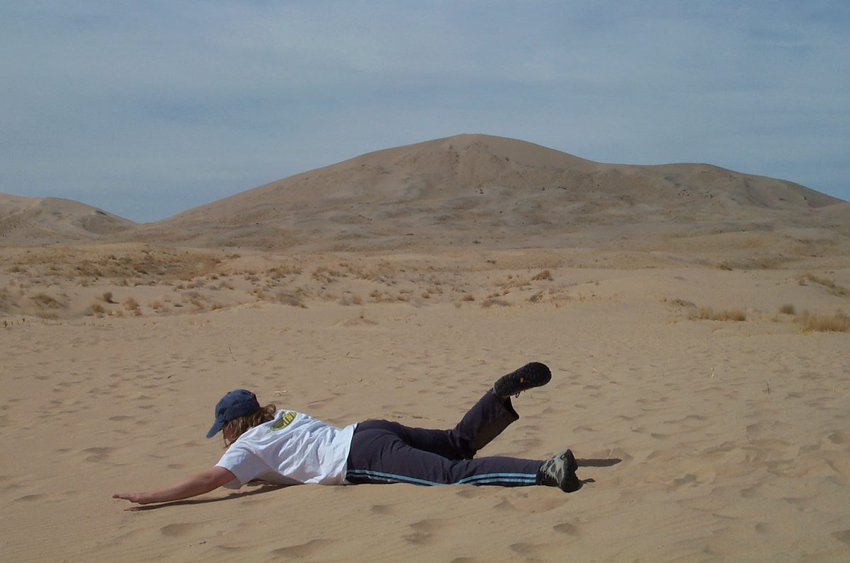 2002 March Alison on the Kelso Dunes