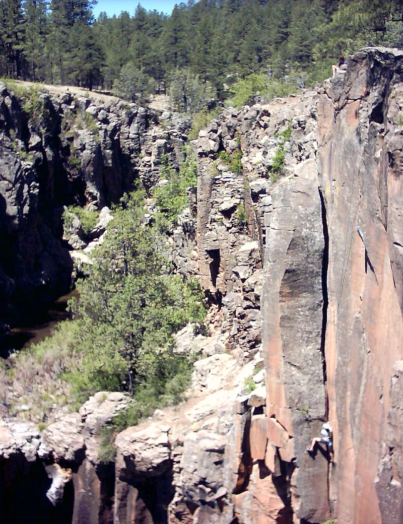 2004 June Ken in Super Crack - Paradise Forks