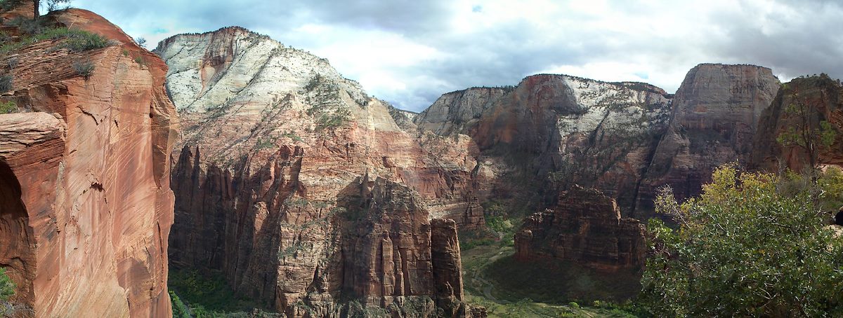 2004 October View from Angel's Landing