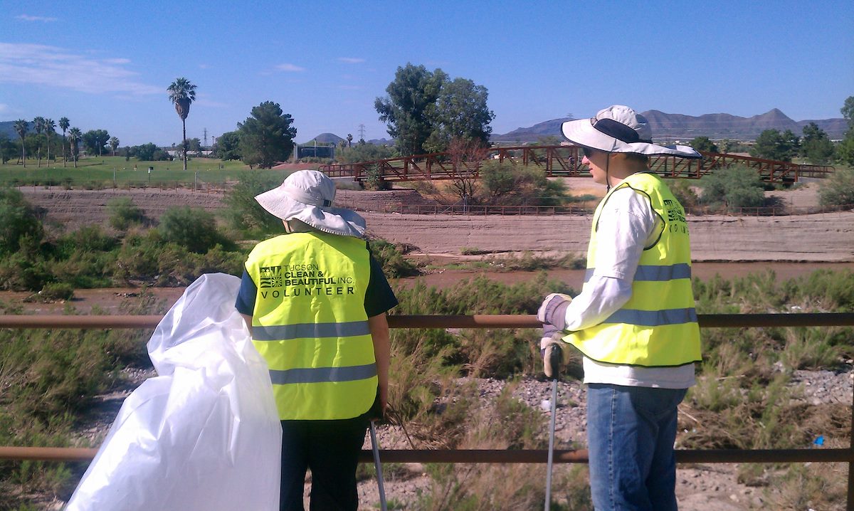 2012 July Alison and Lance - July Sweetwater Cleanup