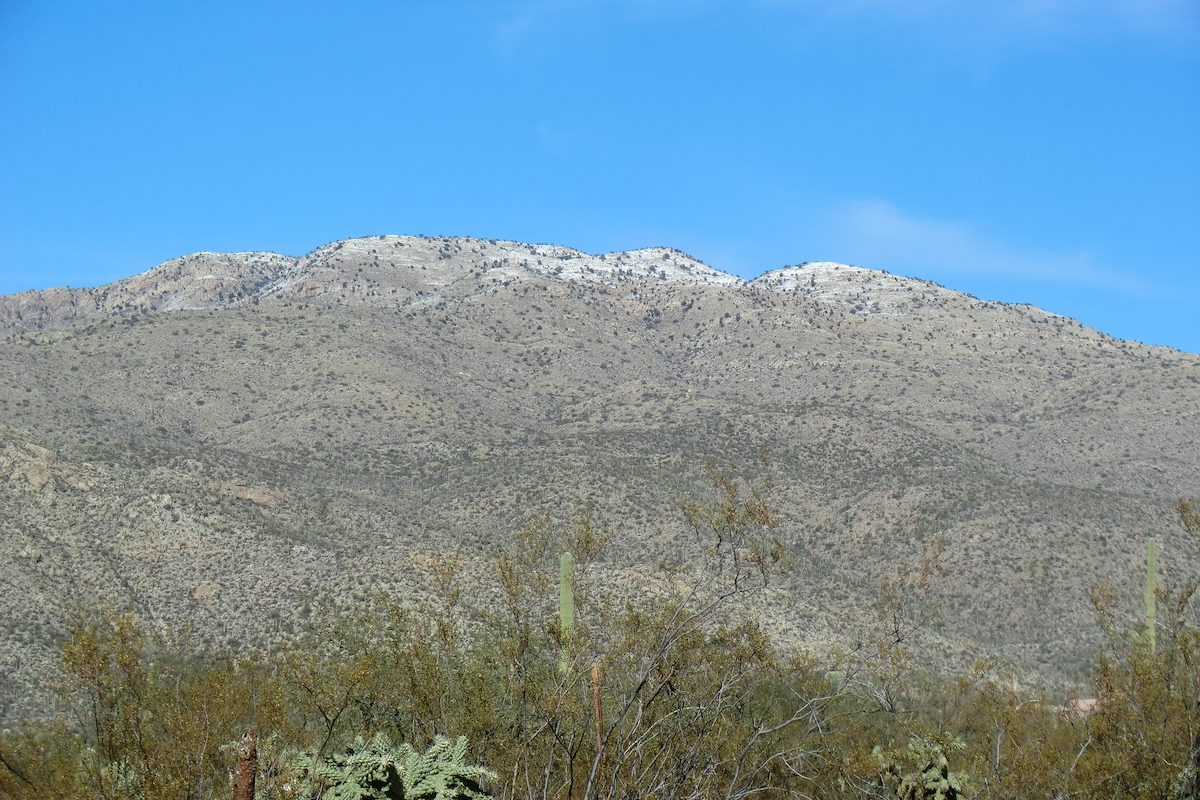 2013 January Snowy Agua Caliente Hill