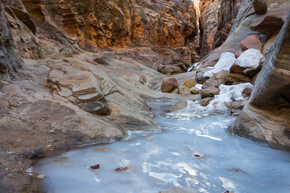 2014 February Ice in Echo Canyon