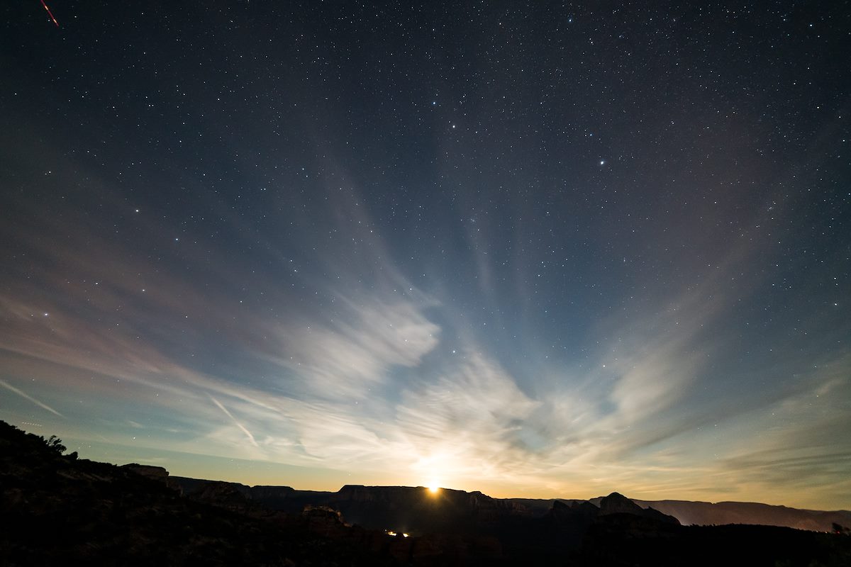 2016 February Moonrise from the Bear Mountain Trail