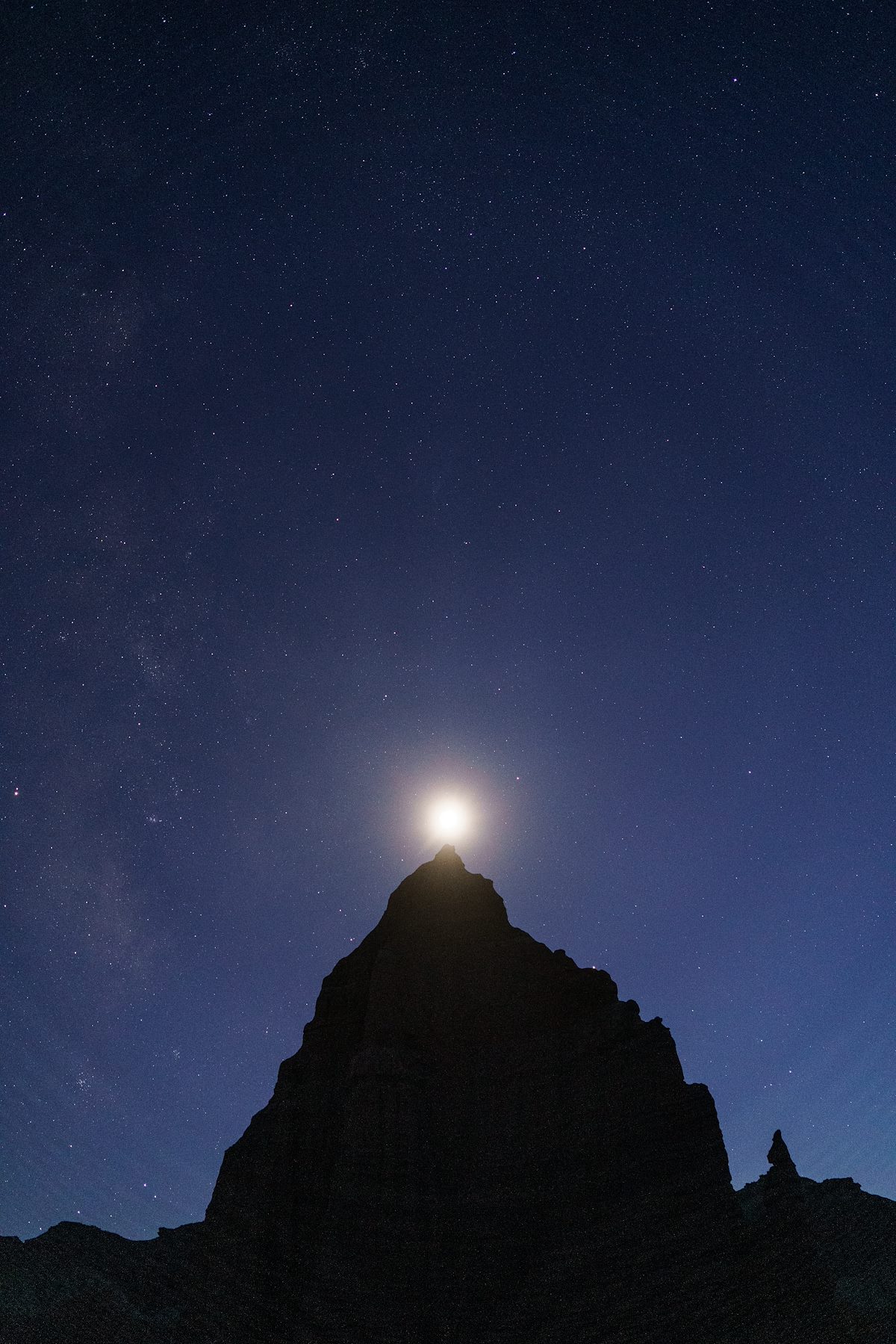 2016 October Moon rising over the Temple of the Moon