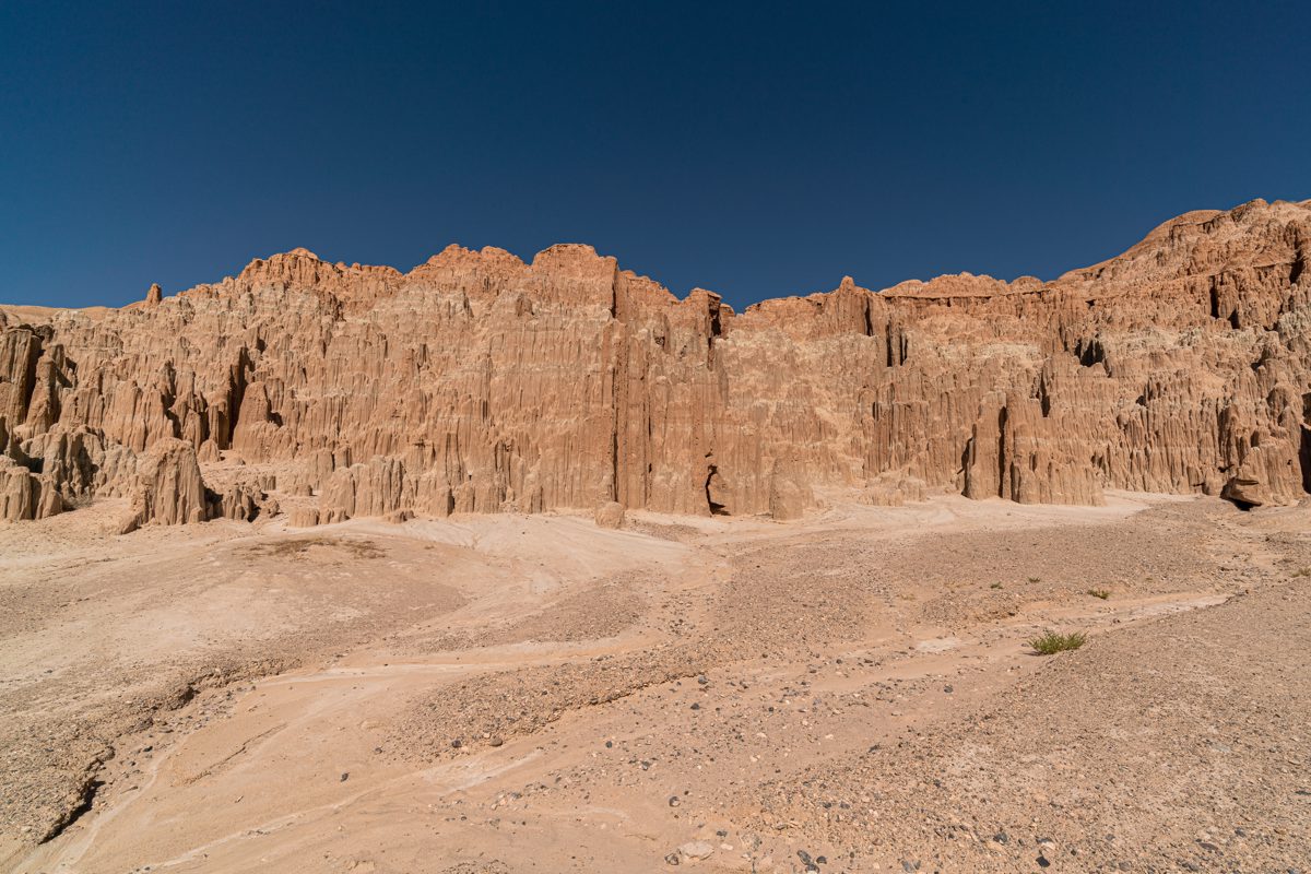 2019 August Cathedral Gorge Caves Area