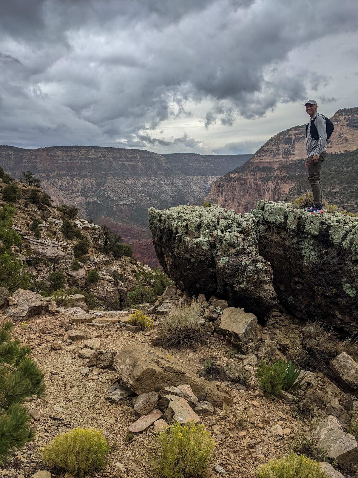 2022 September Climbing the Silver Bell Route back to the Rim of the Grand Canyon